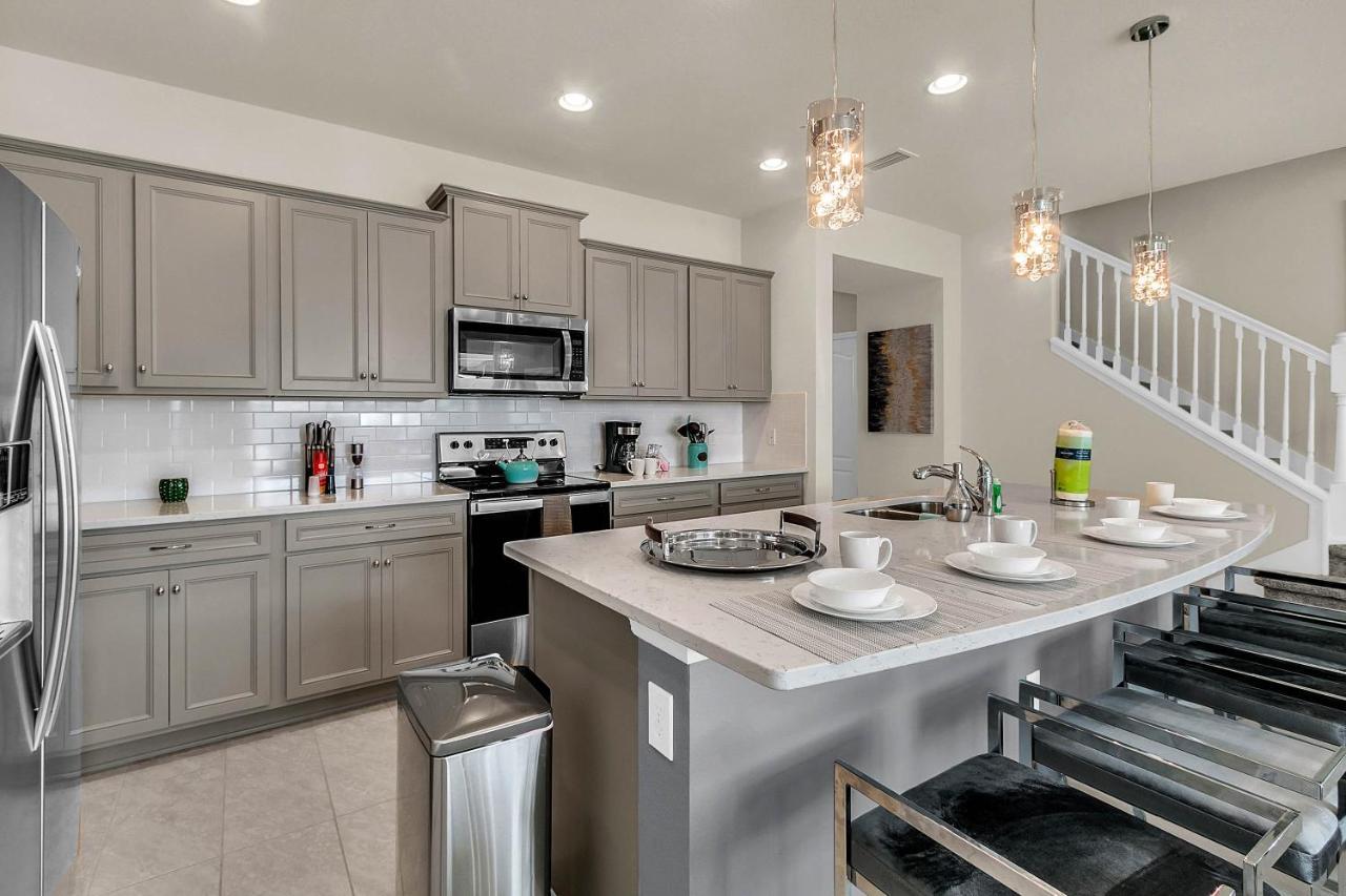 5 Bedrooms - 4,5 Bathrooms - Windsor At Westside 8928 Sa Orlando Exterior photo